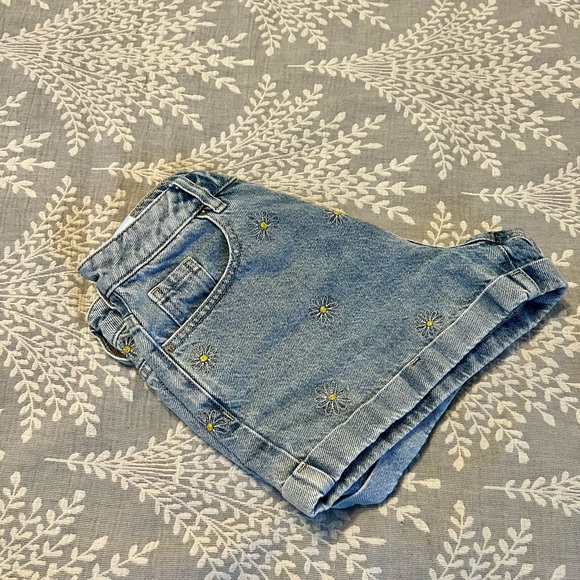 PacSun Daisy Denim Mom Shorts size 25 - Picture 9 of 9